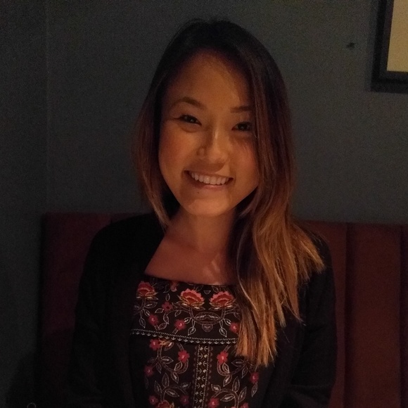 Meet your Posher, Sarah - Picture 1 of 1